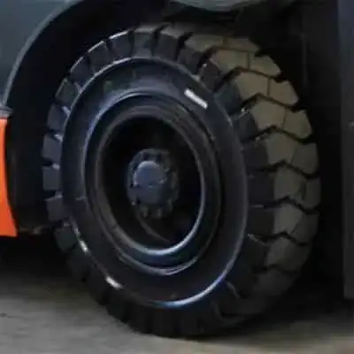 Pneus para Empilhadeiras - 2